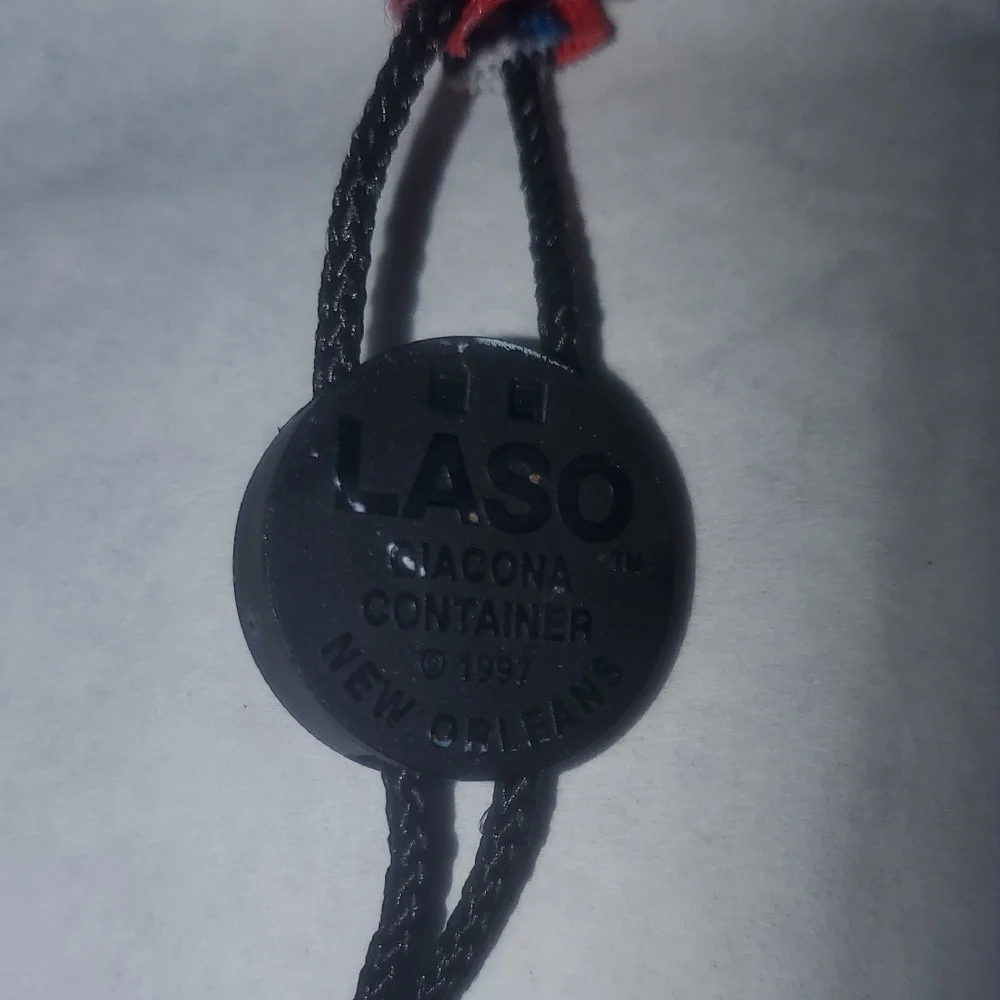 Disneyland Red Character Lanyard - Picture 4 of 4